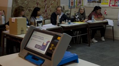 La elección en Neuquén será junto o después de la nacional