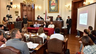 Concejo Deliberante de Paraná: Quiebre político y escándalo