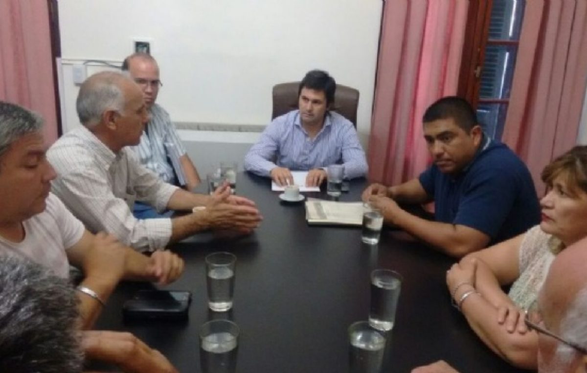 Municipales de Catamarca amenazan con un corte “provincial” de rutas por el bono