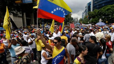 Se agrava el conflicto de poderes en Venezuela