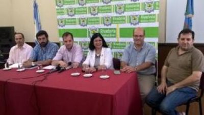 Rivadavia: Aumento del 35% para los municipales en 2017