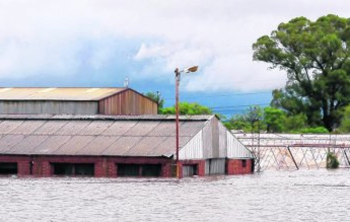Más de diez localidades de Santa Fe están inundadas por la tormenta