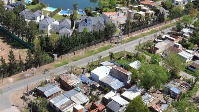 Estiman que cerca de 420 mil familias bonaerenses viven en villas y asentamientos