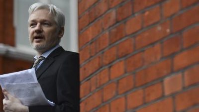 Assange reveló que Temer operó como informante de EE.UU.