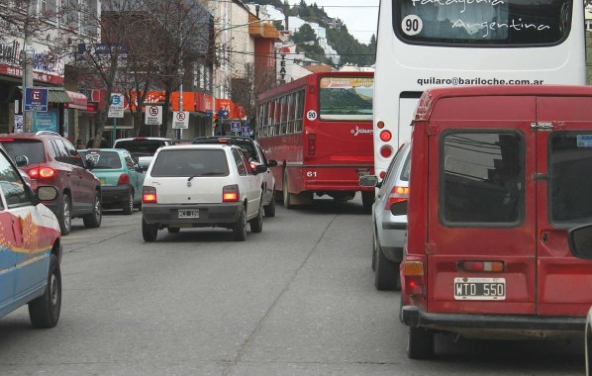 Bariloche duplicó su parque automotor en 10 años