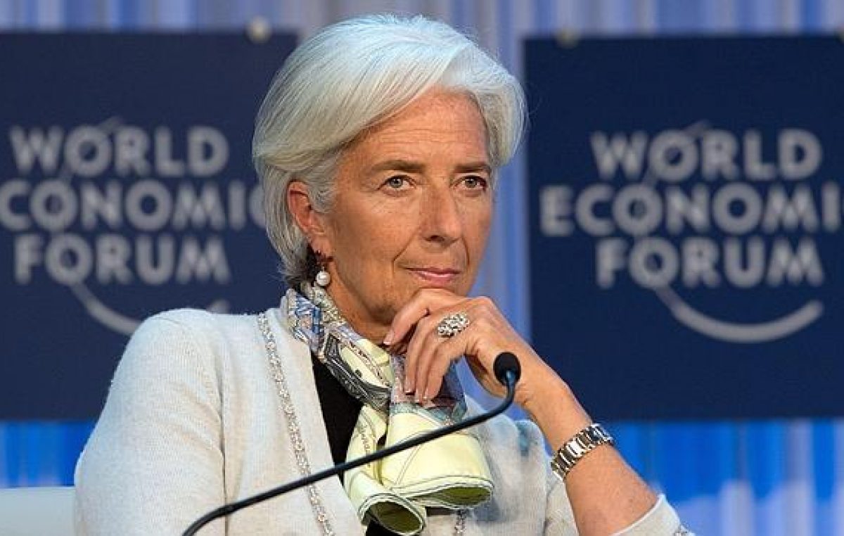 Del elogio a la decepción, un clásico del FMI