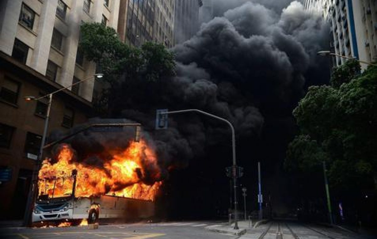 Huelga de la policía desata un infierno en ciudad brasileña