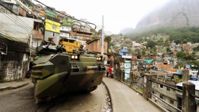 Brasil: Temer autoriza a las Fuerzas Armadas a intervenir las calles de Río de Janeiro