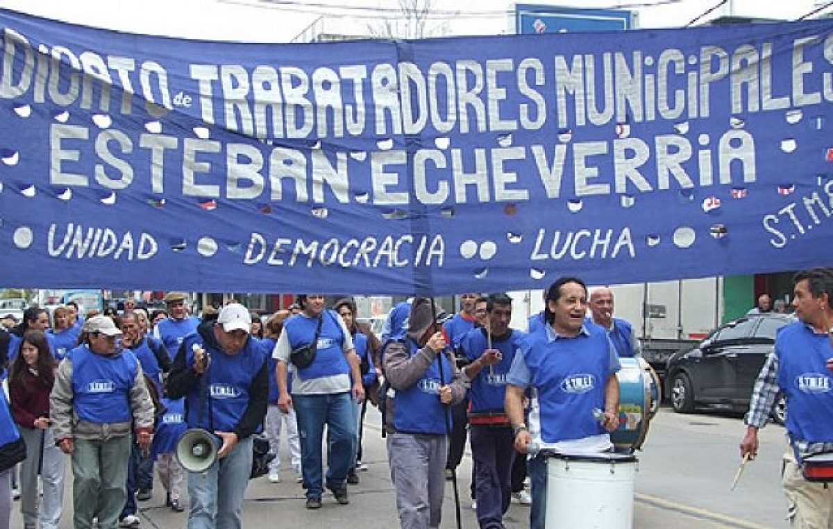 Municipales de Echeverría apuntan a recuperar el salario perdido