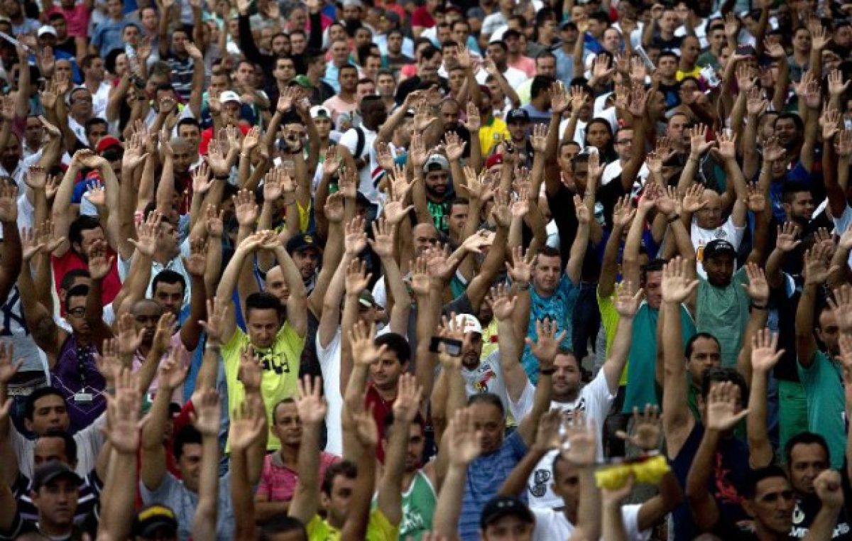 Crece la ola de despidos en el comercio minorista de Brasil