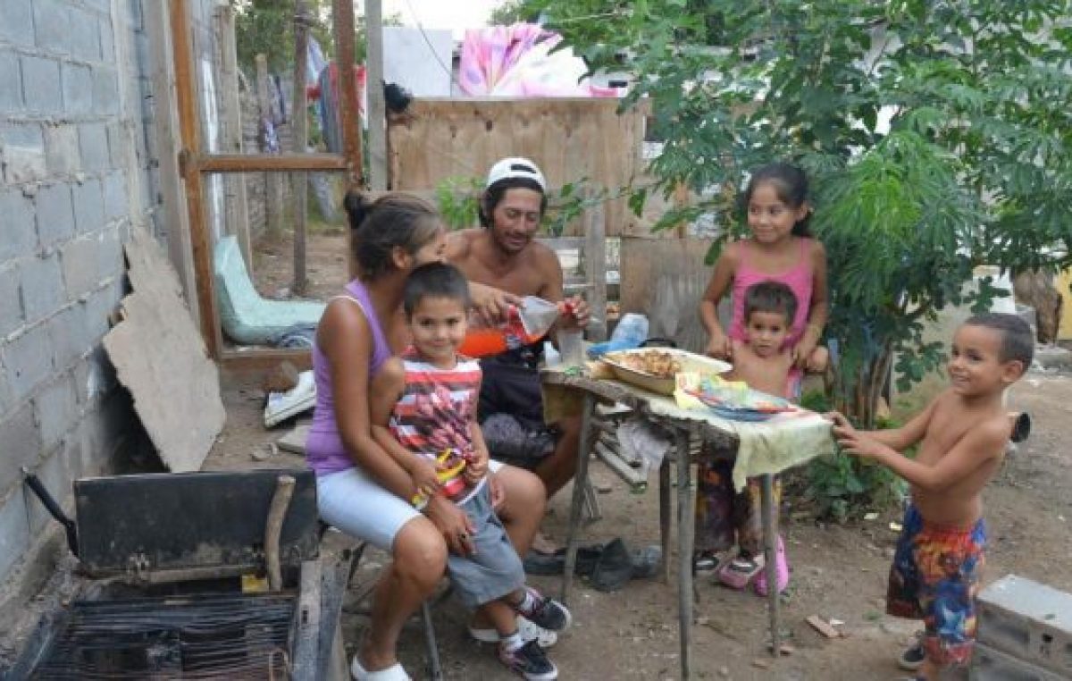 Córdoba: Los Artesanos, un caso testigo del aumento de la pobreza en pocos años