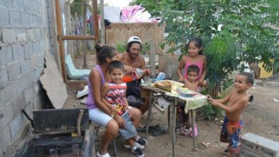 Córdoba: Los Artesanos, un caso testigo del aumento de la pobreza en pocos años