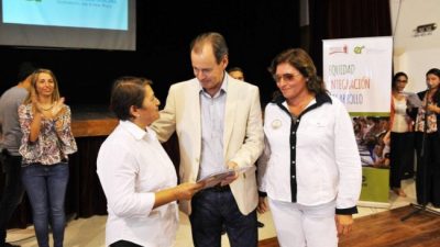 Se entregaron aportes por $5 millones a emprendedores de la economía social de Paraná