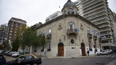Rosario: La oposición analiza el endeudamiento municipal con cautela