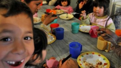 Aumenta la demanda de alimentos en los comedores comunitarios rosarinos
