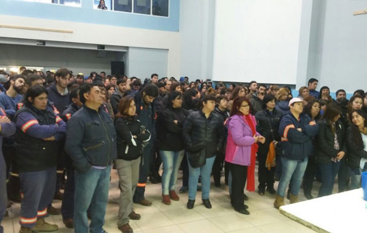 Río Gallegos: Asamblea rechazó oferta salarial y pide el 35% para 2017