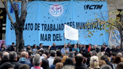 Los municipales de Mar del Plata realizan retención de tareas