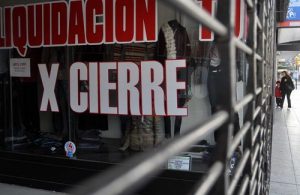 Chubut: Cerca de 400 comercios cerraron en un año