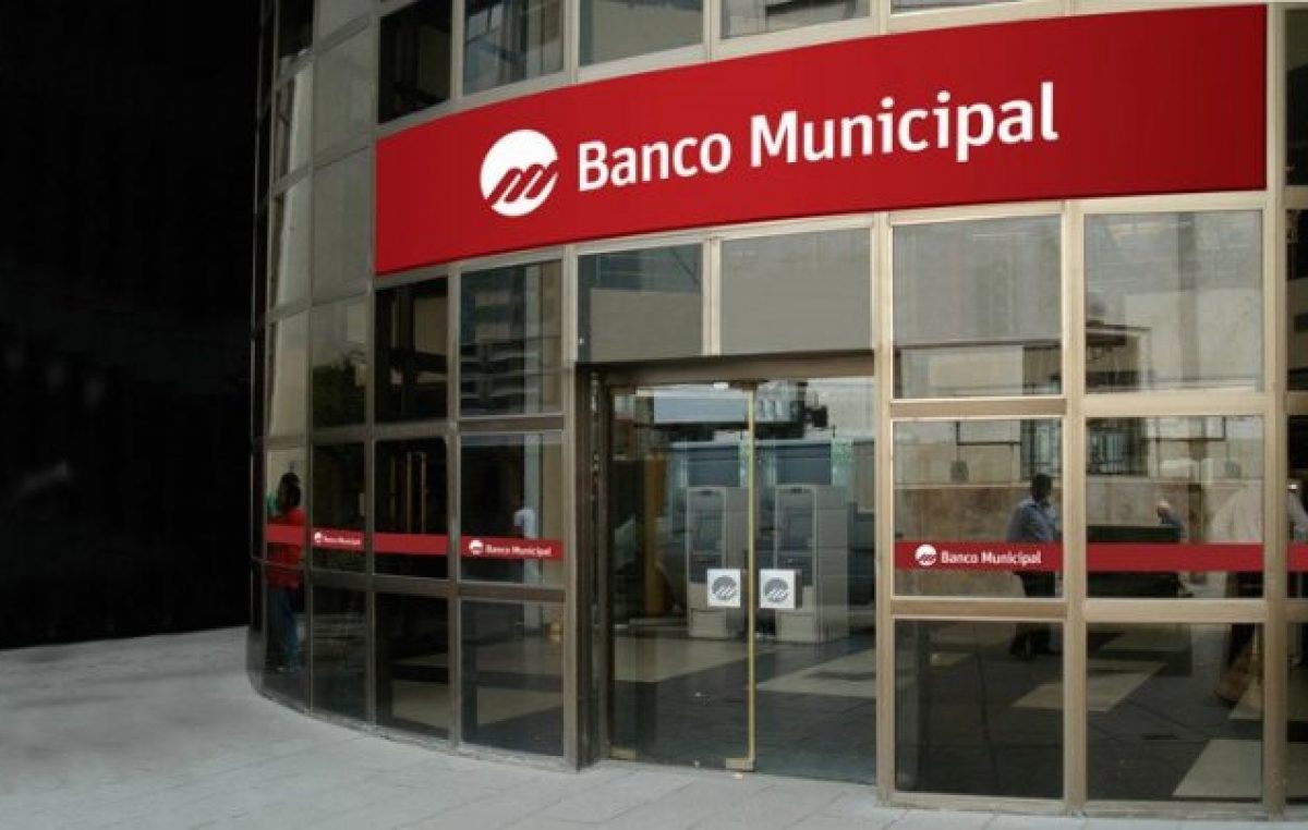 Plan B: el oficialismo rosarino va ahora por la capitalización del Banco Municipal