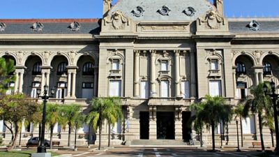 Transfieren más de 42 millones de pesos adicionales a municipios santafesinos