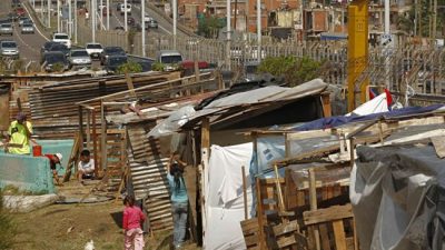 Dos nuevas mediciones de pobreza ponen en jaque al INDEC y al Gobierno