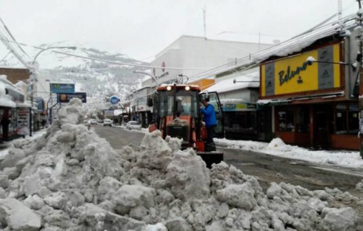 La nieve afecta a gran parte de la Patagonia