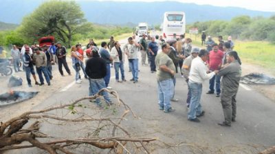 Municipales de Valle Viejo amenazan con volver a los cortes