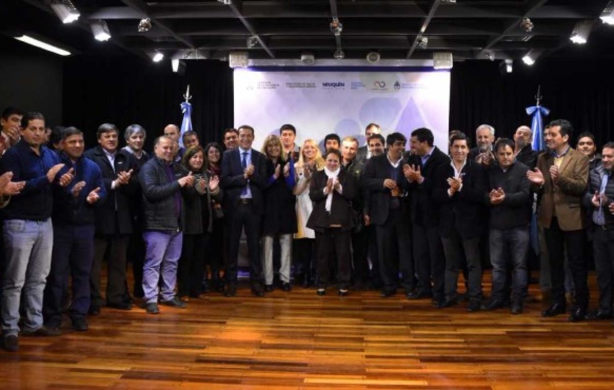 Municipios de Neuquén pidieron más de $ 110 millones para pagar aguinaldos