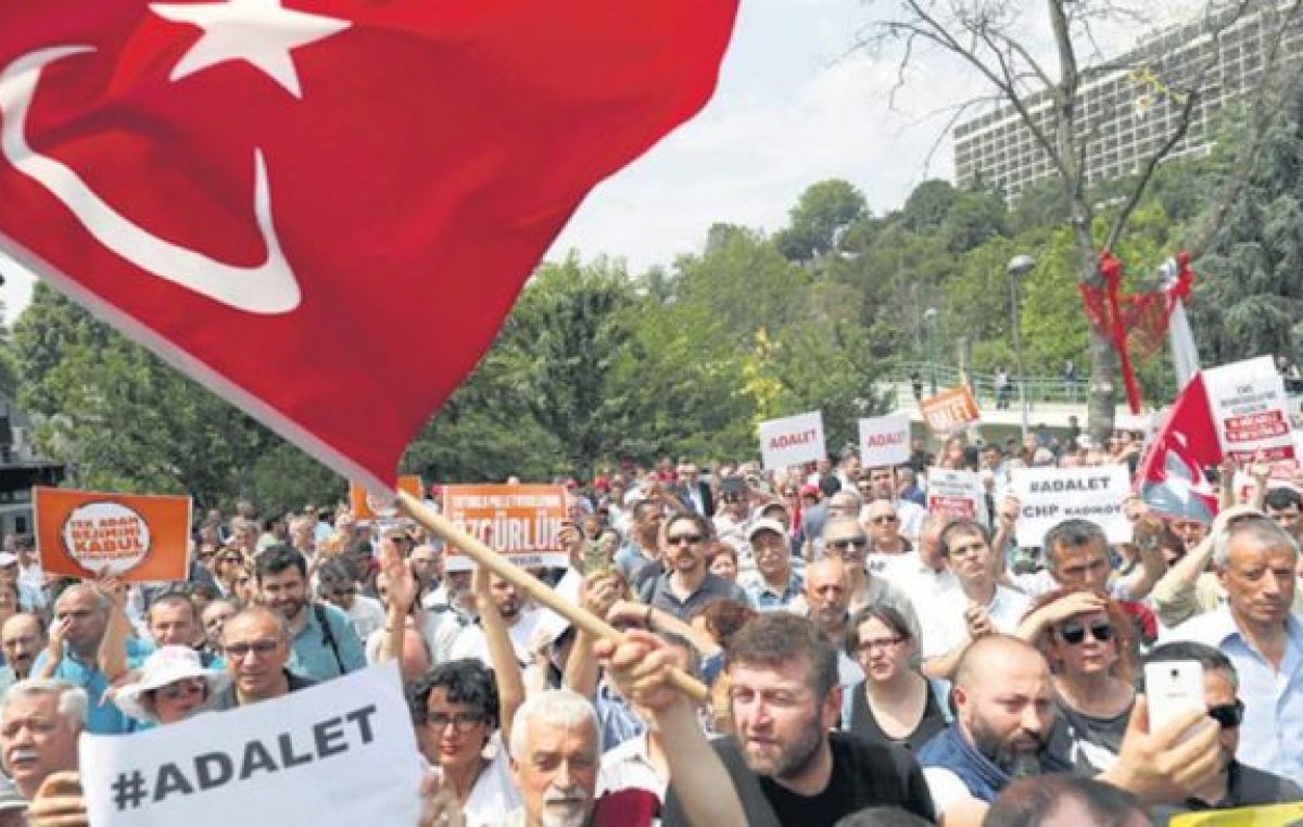 Marcha opositora turca