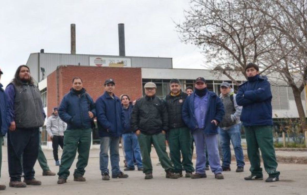Neuquén: Cerró otra fábrica y dejó en la calle a 94 trabajadores