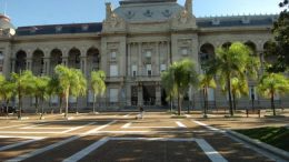 Cuánto dinero recibirían municipios y comunas si la Nación pagara a Santa Fe