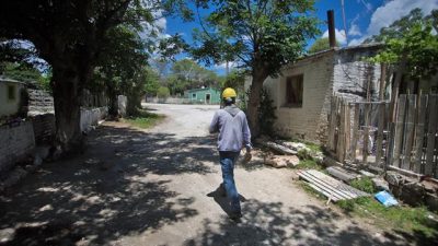 Un pueblo al borde de la demolición