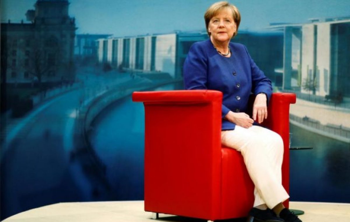 Con amplio margen, Merkel se posiciona para retener el poder