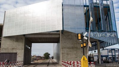 Rosario: Fein, «La ciudad invirtió y ahora faltan los trenes»