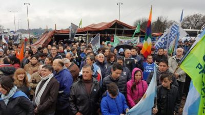 Emergencia laboral: Continúa el reclamo por los trabajadores despedidos en Atucha II