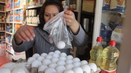 Los gastos de consumo de un hogar rosarino llegaron a los 24.505,43 pesos