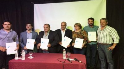 Se conformó una red de cinco municipios entrerrianos para prevenir desastres naturales