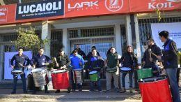 Los locales de Neuquén se mudan para no cerrar