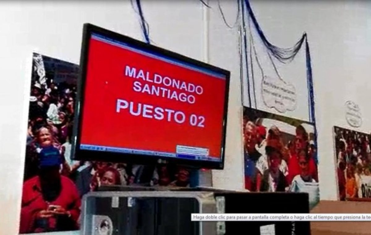 Se multiplica un original reclamo por Santiago Maldonado: esta vez en el PAMI de Bariloche