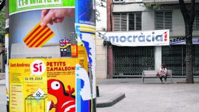 España secuestra material electoral en Cataluña