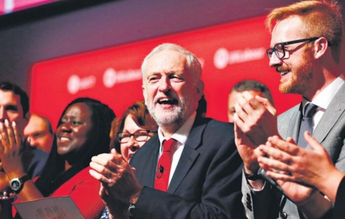 Inglaterra: Corbyn dijo que está “en la antesala del gobierno”
