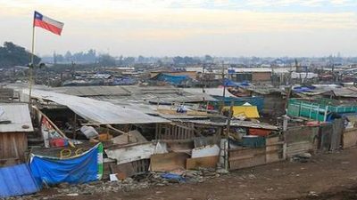Alquileres altos producen aumento de familias chilenas en villas miserias