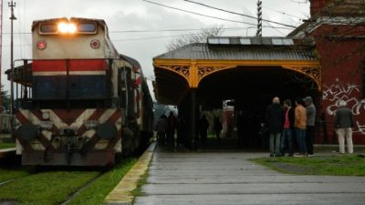 Más de un año sin tren: vecinos de Tandil reclamaron su vuelta con un festival cultural