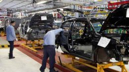 Tandil: una histórica fábrica automotriz cierra y prepara “retiros voluntarios” para tapar la crisis