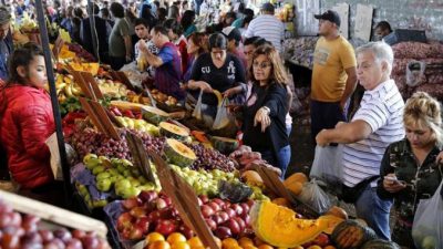 La mitad de los habitantes del Conurbano cree que las reformas de Macri benefician a empresarios