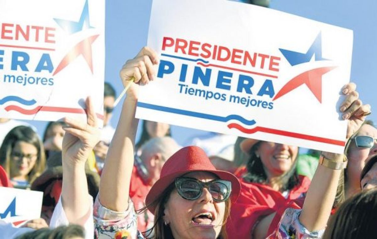 Cerró la campaña en Chile con la mira en los indecisos