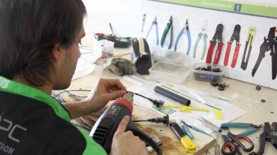 En sus 113 años, Buchardo lanzó su escuela municipal de oficios