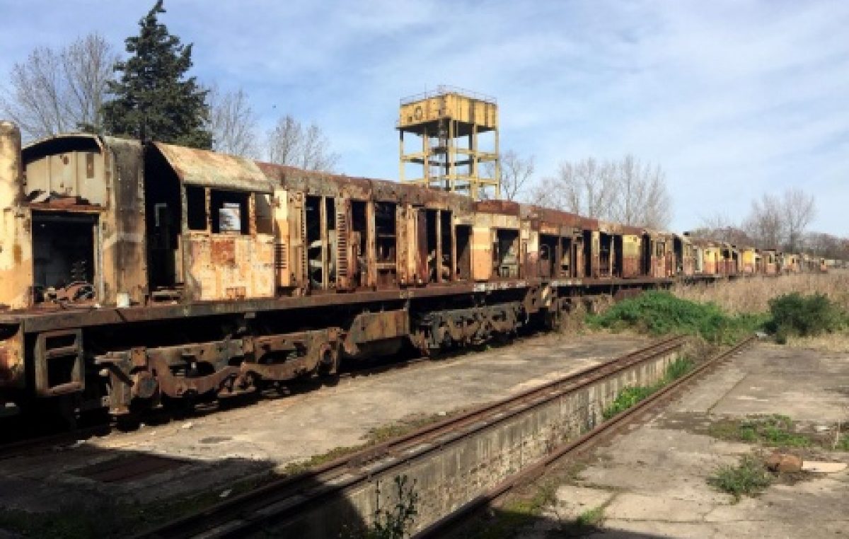 Mechita, la localidad que podría desaparecer con la venta de su taller ferroviario