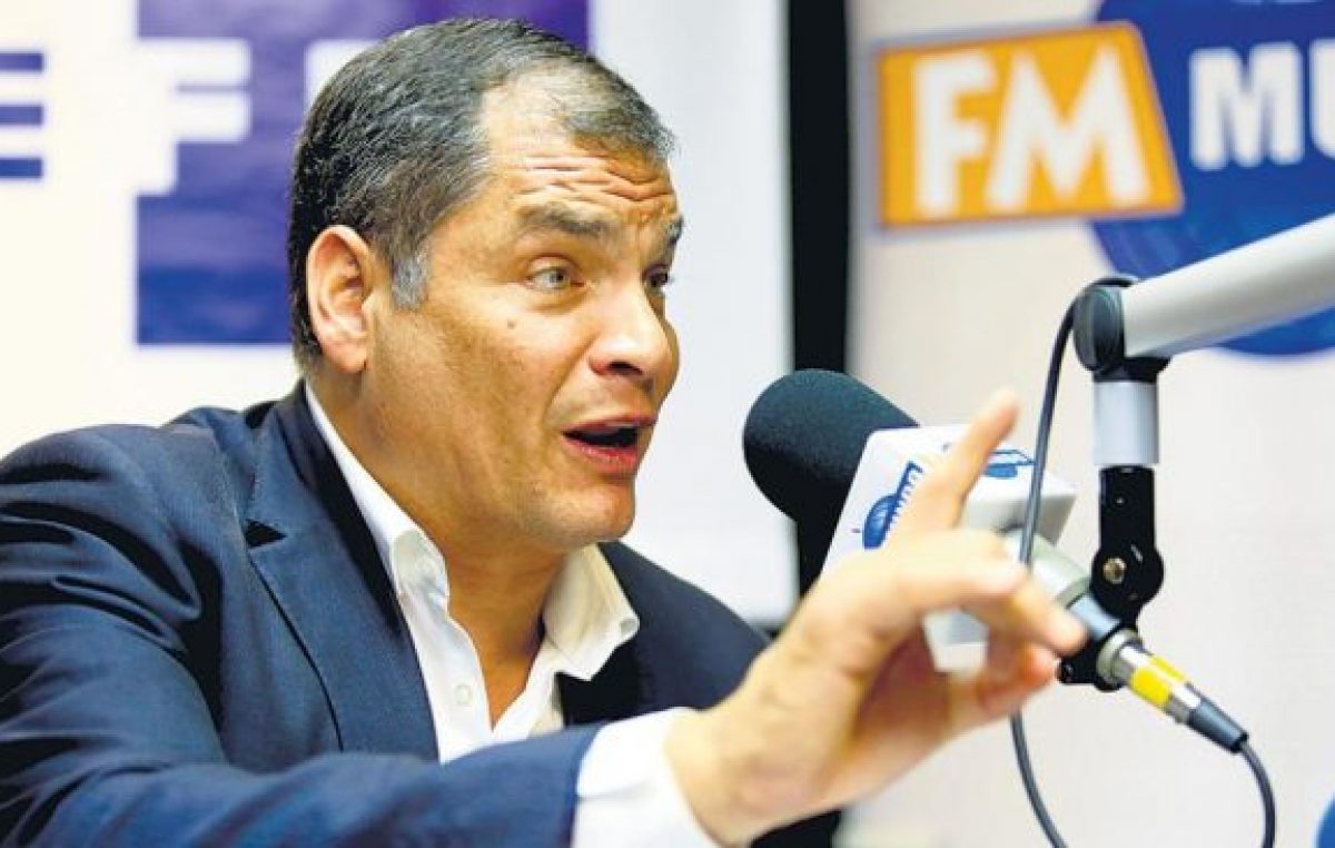 Portazo de Correa al partido Alianza País
