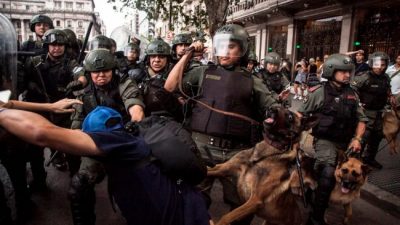 Demoledor informe de Amnistía Internacional sobre los derechos humanos en la era Macri